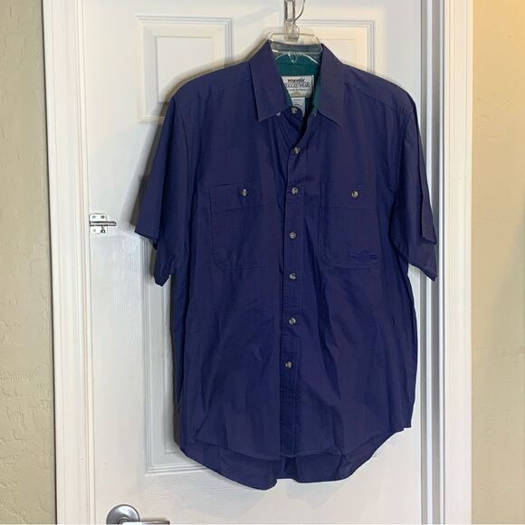 Wrangler Rugged Wear Button Down Shirt Size Large Blue - Picture 3 of 9